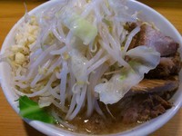 「プチ二郎（コーン抜き、ニンニク少なめ）　￥650」@ラーメン二郎 八王子野猿街道店2の写真