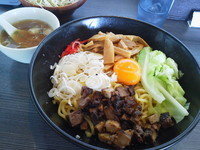 「油そば・白（大盛り）　スープ付き」@おおぼし 松本平田店の写真