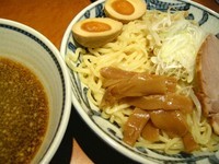 「醤油つけ麺（中盛）」@つけめん でんまる 飯田橋店の写真