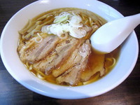 「青森煮干し中華そば（大）+炙りチャーシュー」@青森煮干し中華そば ごうかくの写真