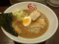 「豚骨醤油らーめん」@麺屋 GOO ～noodle house～の写真