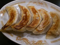 「餃子（５個）\300」@らぁめん 龍門の写真