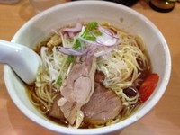 「冷魂大盛り／\700+\100」@魂麺の写真