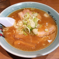 「醤油ラーメン （750円）」@梅光軒 新千歳空港店の写真