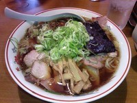 「ちゃーしゅーめん大盛り850円，薬味刻みねぎ50円」@青島食堂 トキメッセ店の写真