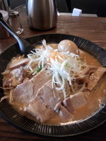 「特製味噌ラーメン、大盛り」@麺処くるりの写真