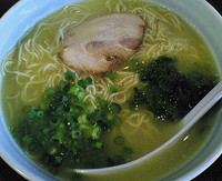 「生からし入り＋替玉（１００円）＝８５０円」@らーめん まる玉 両国店の写真