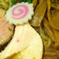 「手打ち中華そば+豚丼」@ビーハイブ ゲンキノモトの写真