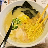 「鶏そば塩　700円」@麺屋 徳兵衛の写真