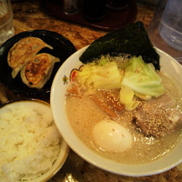 「塩とんこつラーメン780円＋味玉100円」@濃厚とんこつらーめん オハナ堂の写真