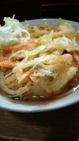 「かき揚げそば390円+夏季限定冷しぶっかけ10円」@名代 後楽そば 有楽町店の写真