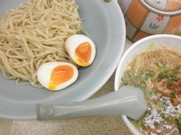 「とんこつ塩麹つけ麺（期間限定）　「780円」」@ラーメン山岡家 さいたま丸ヶ崎店の写真