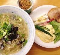 「冷し有楽蕎麦冷し茶碗蒸しセット1000円　限定　葉月の一杯」@MENYA 食い味の道有楽の写真