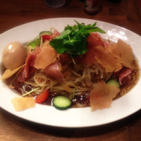 「冷やし中華（大盛）￥８８０＋冷たい味玉￥１００」@ラーメンアキラの写真