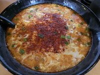 「挽き肉と玉子のピリ辛にんにくラーメン（700円）」@麺飯食堂 龍の写真