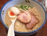 「半熟玉子そば（780円）」@麺や 純氣の写真