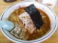 「ニンニクラーメン（大盛）」@ハルピンラーメン 本店の写真