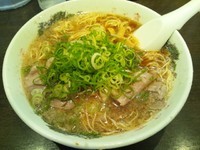 「らーめん（大盛・麺固め）　750円」@来来亭 石神井店の写真