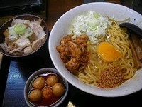 「油そば+チンピラ玉子+ぶたごはん(塩)」@味噌麺処 花道庵の写真