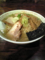 「塩らあめん(中盛り100円）」@中華めん処 道頓堀の写真