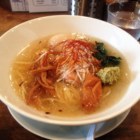 「冷やし梅塩拉麺￥８５０＋煮玉子￥１００」@創作麺工房 鳴龍の写真