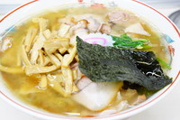 「青島チャーシュー大盛（メンマ５０円）」@青島食堂 秋葉原店の写真