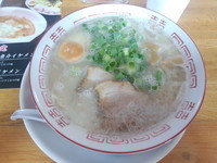 「とんこつ」@中華そば専門 めんやいただきの写真