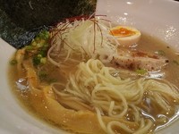 「塩そばおかげさま（全部のせ）」@麺処おかげさまの写真