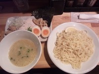 「特製つけそば（鶏白湯）並」@濃厚鶏そば 麺屋武一 新橋本店の写真