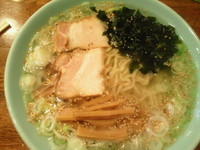 「塩ラーメン 550円」@丸信ラーメン 駅前店の写真