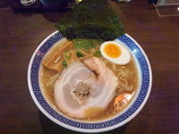 「中華そば（650円）」@山勝角ふじ 京成大久保店の写真