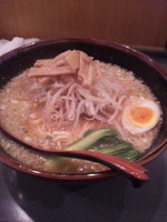 「特製味噌らーめん サービスライス付き ７５０円」@らーめん 松富の写真