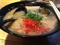 「塩豚骨ラーメン」@梨の花の写真