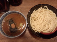 「つけ麺（中・３００ｇ）」@つけ麺専門店 三田製麺所 なんば店の写真