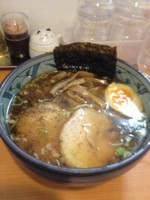 「醤油らーめん（６３０円）」@焦がしねぎらーめん 葱次郎 大宮西口店の写真