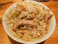 「汁なし剣ラーメン(生姜ベース・温麺・野菜・ニンニク・生姜)」@麺屋 騎士の写真