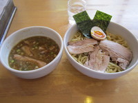 「徳つけ(中)750円、チャーシュー200円」@煮干そば とみ田の写真