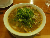 「豚キムチカレーラーメン」@ミスターPuppyの写真