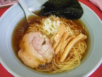 「思い出しょうゆラーメン（福島編）640円」@麺屋はる分店 つながり食堂の写真