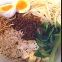 「担々麺」@自家製麺 ほうきぼし 志茂店の写真