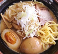 「味噌ラーメン650円半熟玉子50円」@麺や 龍玄の写真
