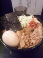 「カレーまぜそば大盛り（冷やし）＋味玉」@狼煙 〜NOROSHI〜の写真