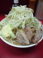 「大豚野菜ニンニク」@ラーメン二郎 中山駅前店の写真