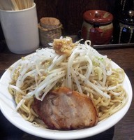 「ガッツリつけ麺特盛り」@伝家 志木店の写真