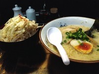「玄屋ラーメン 650円 + 山盛りもやし 10円」@ニューラーメン専門店 玄屋の写真