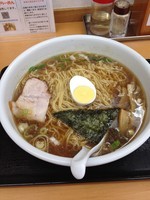 「らーめん（７００円）」@らーめん どんぐりの写真