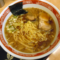 「醤油らーめん(ランチサービス・半ライス付き)¥600」@八幡の写真