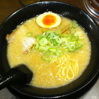 「一刻こってり」@極旨醤油らーめん 一刻魁堂 トレッサ横浜店の写真