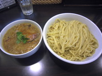 「比内地鶏白湯つけ麺（大盛）＋チャーシュー」@TSURUMEN 大阪城北詰店の写真