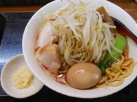 「ぶっかけ冷やし辛味噌ラーメン（ニンニク）＋味玉」@味噌麺処 花道庵の写真